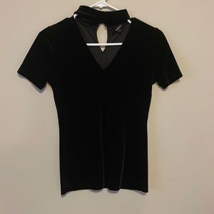 Choker shirt, velvet feeling/material